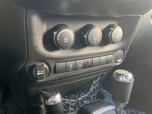 Used 2015 Jeep Wrangler Sport w/ Connectivity Group image 22