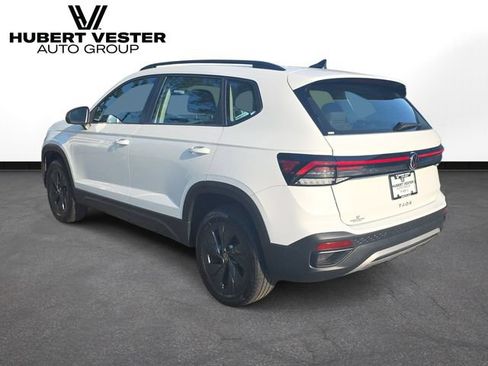 Used 2025 Volkswagen Taos S FWD image 8