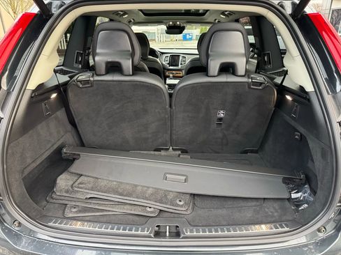 Used 2022 Volvo XC90 T8 Inscription Expression w/ Advanced Package image 29