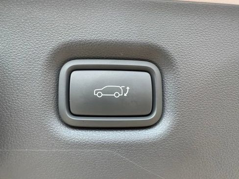 Used 2025 Hyundai Ioniq 5 Limited AWD/4WD image 14