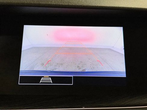 Certified 2023 Buick Envision Preferred FWD image 29