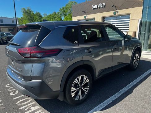 Used 2023 Nissan Rogue SV AWD/4WD image 5