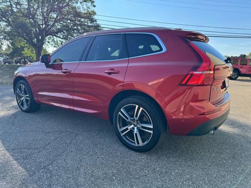 Used 2019 Volvo XC60 T6 Momentum w/ Protection Package Premier image 6