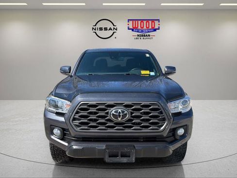 Used 2020 Toyota Tacoma TRD Off-Road image 6