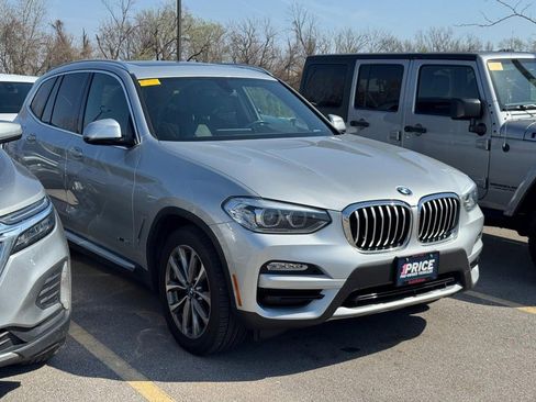 Used 2018 BMW X3 xDrive30i image 3