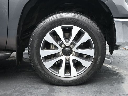 Used 2018 Toyota Tundra Limited image 34