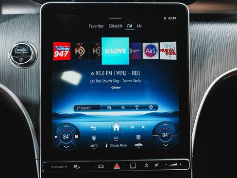 Used 2025 Mercedes-Benz CLE 300 4MATIC Coupe image 18