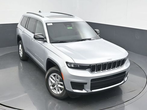 New 2026 Jeep Grand Cherokee L Laredo AWD/4WD image 38