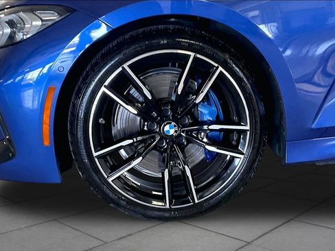 Used 2025 BMW M340i Sedan RWD image 10