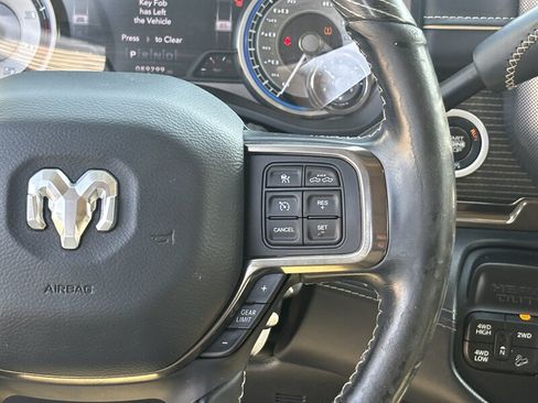 Used 2019 RAM 2500 Limited AWD/4WD image 18