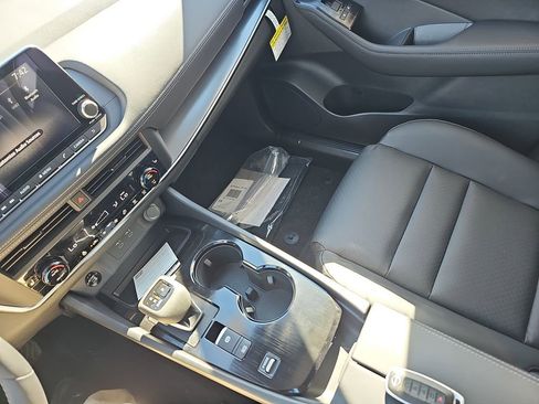 New 2026 Nissan Rogue SV FWD image 28