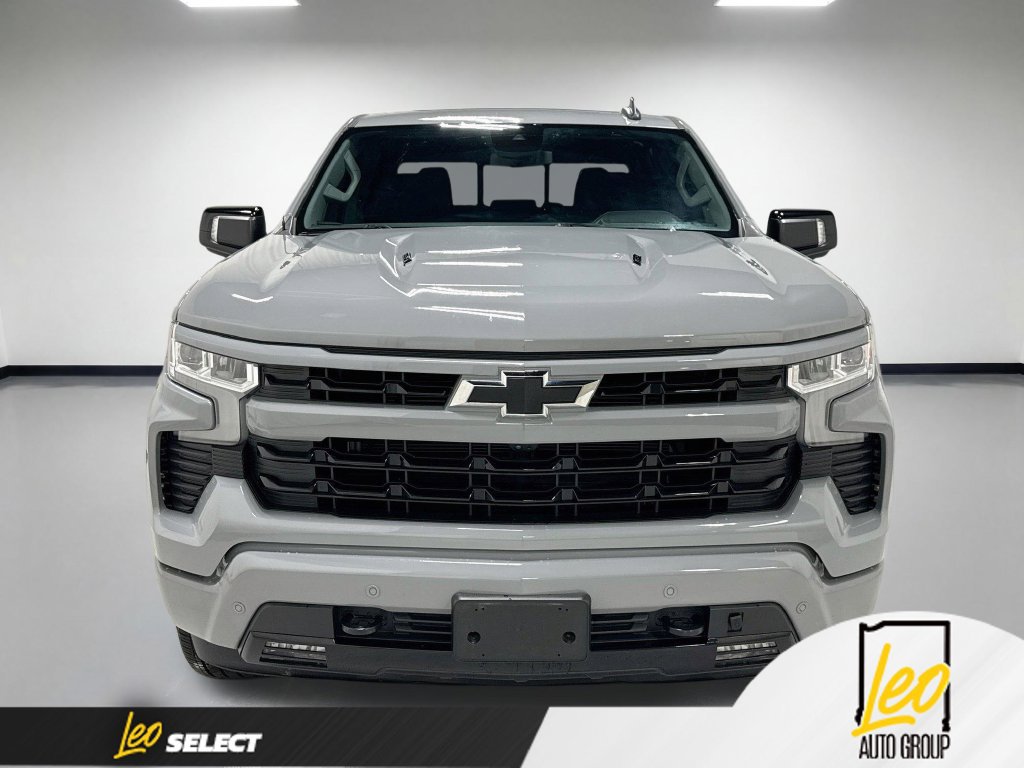 Used 2024 Chevrolet Silverado 1500 RST w/ Convenience Package II AWD/4WD image 2