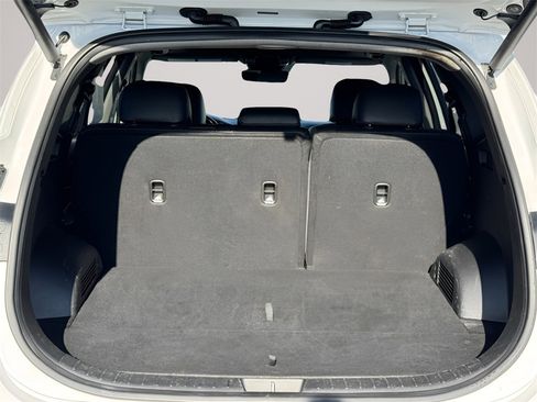 Used 2023 Hyundai Santa Fe Limited image 21