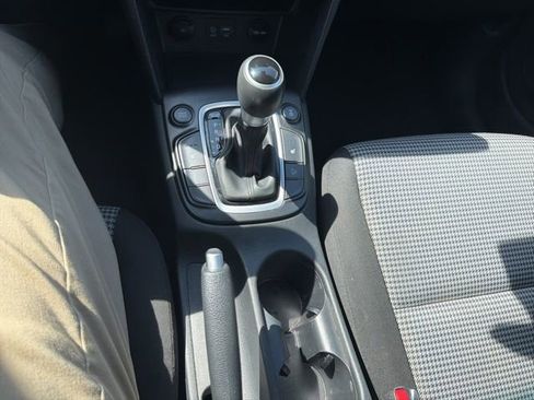 Used 2020 Hyundai Kona SEL AWD/4WD image 11