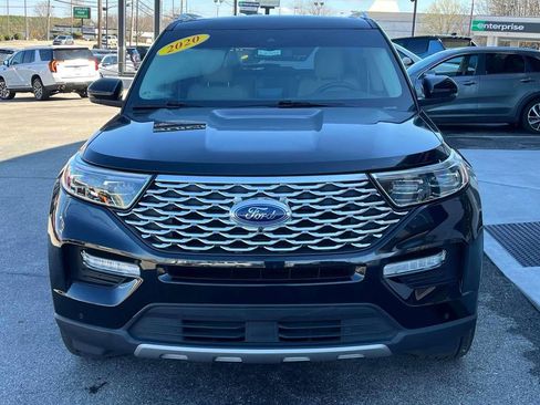 Used 2020 Ford Explorer Platinum w/ Premium Technology Package image 8