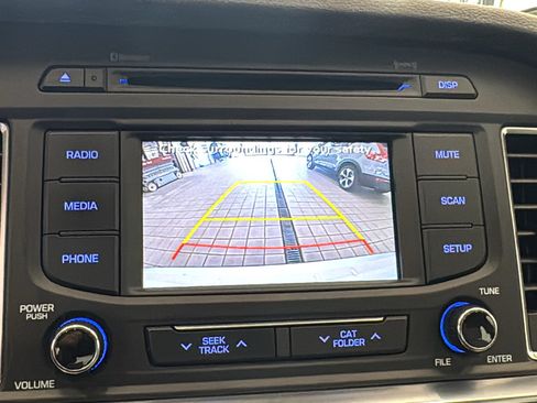 Used 2015 Hyundai Sonata Sport FWD image 17