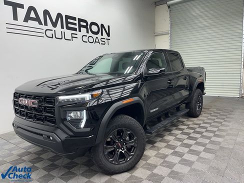 Used 2025 GMC Canyon Elevation w/ Convenience Package image 2