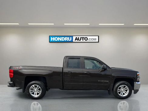 Used 2018 Chevrolet Silverado 1500 LT w/ All Star Edition image 6