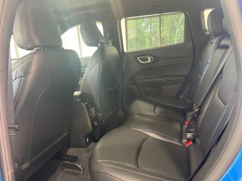 New 2025 Jeep Compass Limited w/ Sun & Sound Group image 12