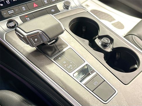 Certified 2024 Audi A6 Premium Plus w/ Premium Plus Package AWD/4WD image 17