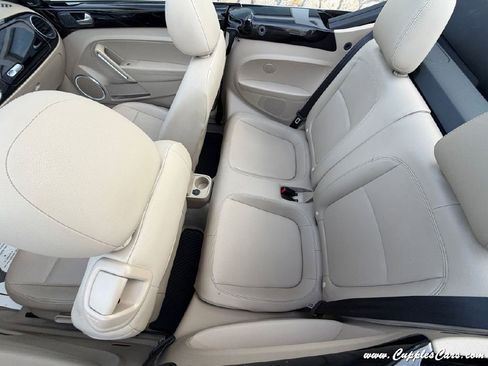 Used 2014 Volkswagen Beetle TDI image 29