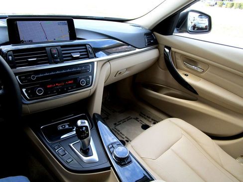 Used 2014 BMW 328d xDrive Sedan image 23