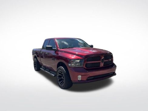 Used 2018 RAM 1500 Express RWD image 2
