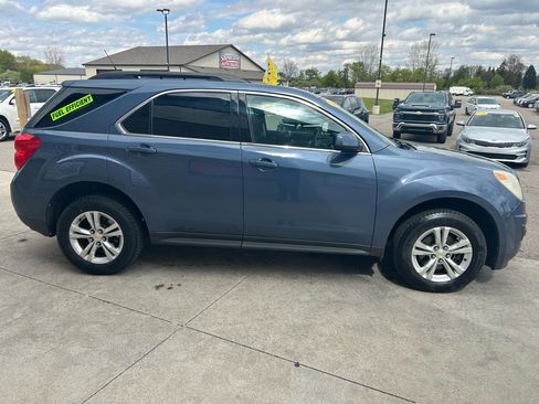 Used 2011 Chevrolet Equinox LT w/ Driver Convenience Package FWD image 4