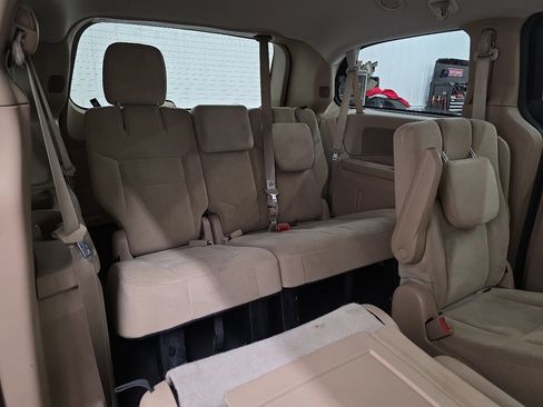 Used 2014 Dodge Grand Caravan SE w/ Quick Order Package 29E SE image 38