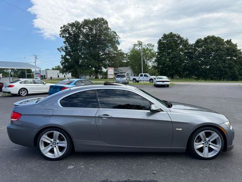 Used 2008 BMW 335i Coupe w/ Premium Pkg RWD image 8
