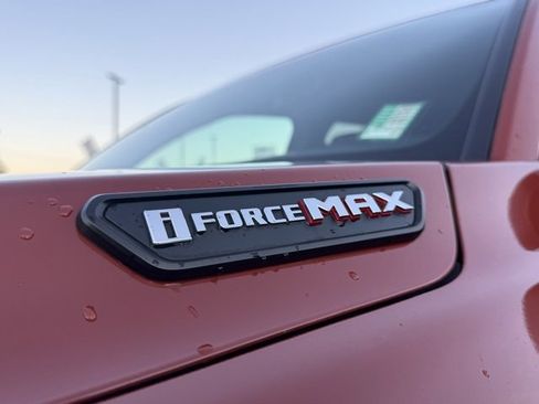 Used 2025 Toyota Tacoma TRD Off-Road image 11