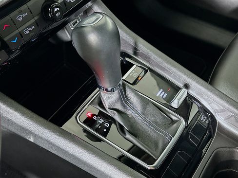 Used 2022 Jeep Compass Latitude image 24