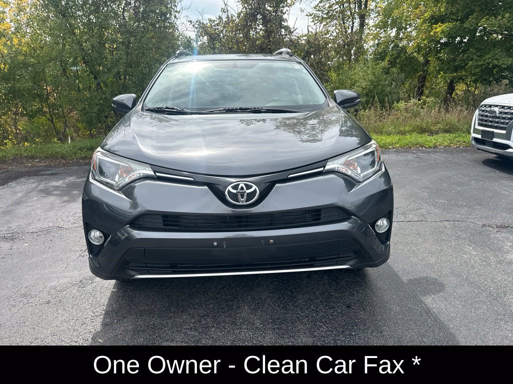 Used 2016 Toyota RAV4 XLE AWD/4WD image 2