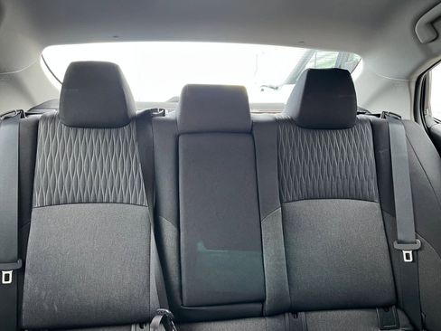 Used 2025 Toyota Camry LE image 37