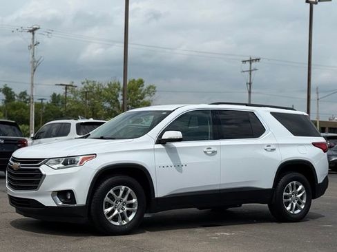 Used 2021 Chevrolet Traverse LT AWD/4WD image 34