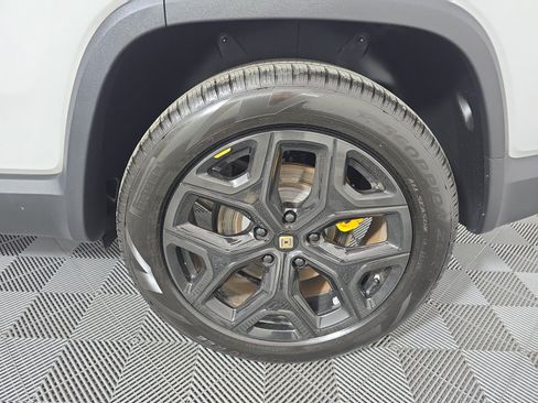 Used 2023 Rivian R1S Adventure AWD/4WD image 10