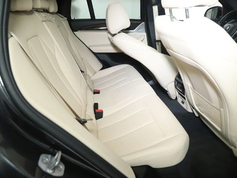 Used 2020 BMW X4 xDrive30i w/ Premium Package image 31