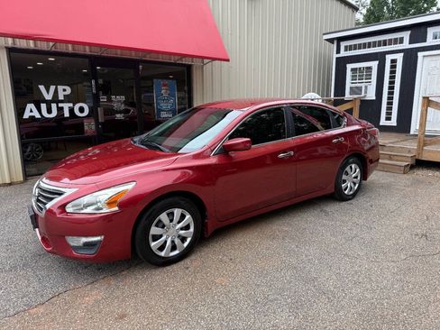 Used 2015 Nissan Altima 2.5 S w/ Power Driver Seat Package FWD image 7