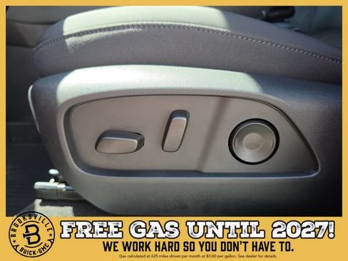 New 2027 GMC Terrain AT4 w/ Convenience Package III AWD/4WD image 18