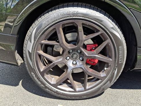 New 2026 Audi SQ7 Prestige AWD/4WD image 5