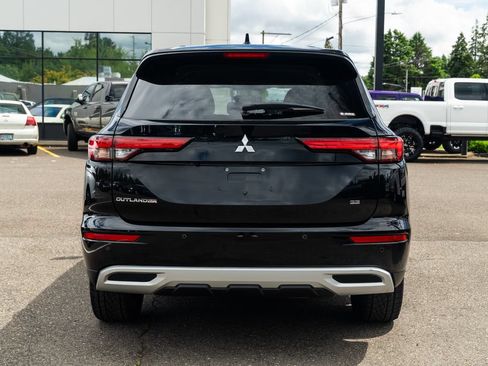 Used 2024 Mitsubishi Outlander SE AWD/4WD image 5