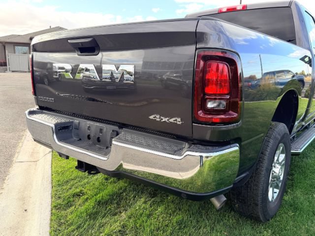 Used 2026 RAM 2500 Big Horn AWD/4WD image 8