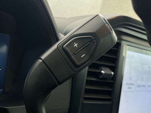 Used 2025 Ford F150 XL image 43