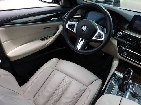 Used 2020 BMW 540i w/ M Sport Package RWD image 37
