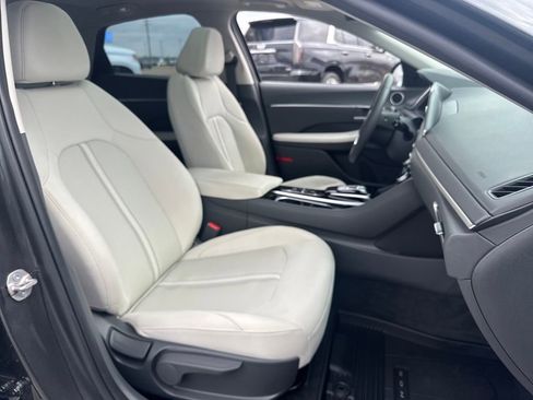Used 2023 Hyundai Sonata SEL w/ Convenience Package image 12