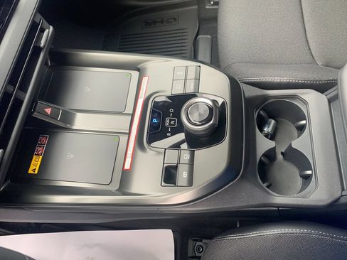 New 2026 Toyota C-HR AWD/4WD image 23