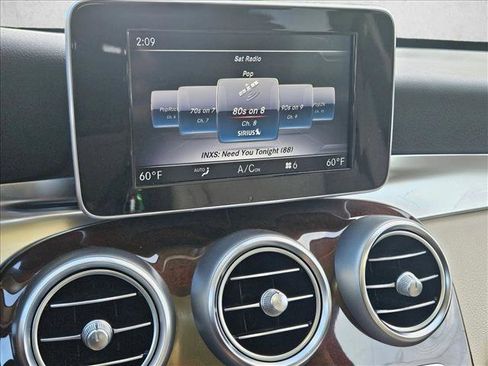 Used 2018 Mercedes-Benz GLC 300 image 13