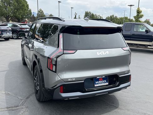 Used 2025 Kia EV9 GT-Line AWD/4WD image 10
