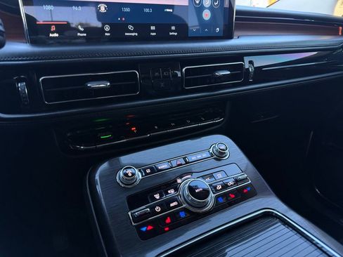 Used 2021 Lincoln Nautilus Reserve w/ Equipment Group 201A image 18