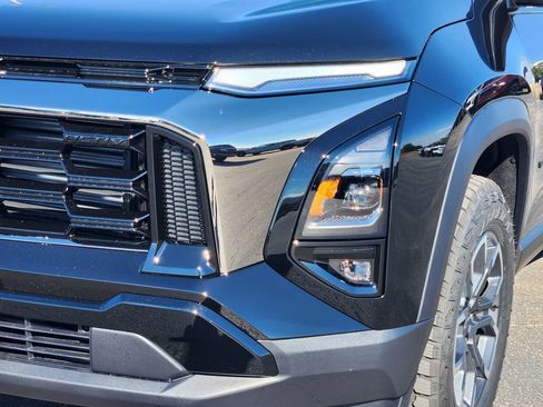 New 2026 Chevrolet Equinox ACTIV w/ Convenience Package III image 5